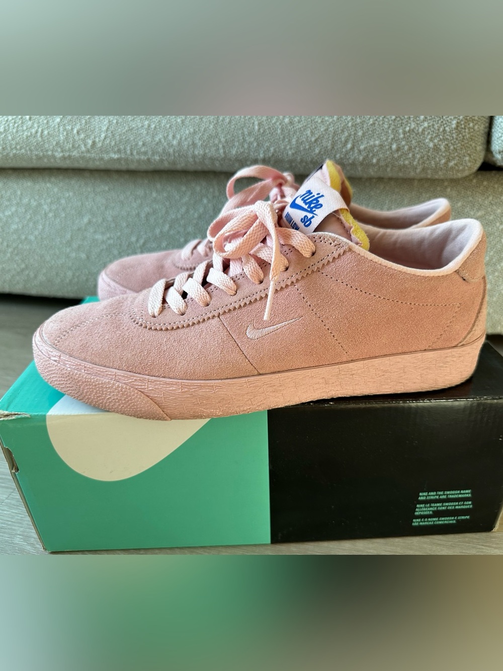Men’s Nike sb zoom bruin NBA bubblegum pink size 8